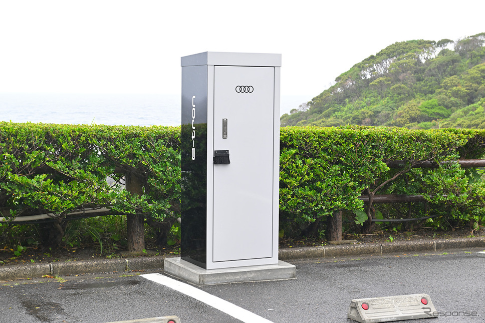 耐塩害EV充電器《写真提供:アウディジャパン》