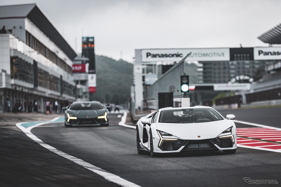 ランボルギーニ・レヴエルト《photo by Lamborghini》