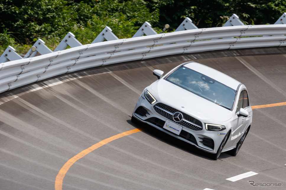 MercedesBenz A180×eプライマシー《写真提供 ミシュランタイヤ》