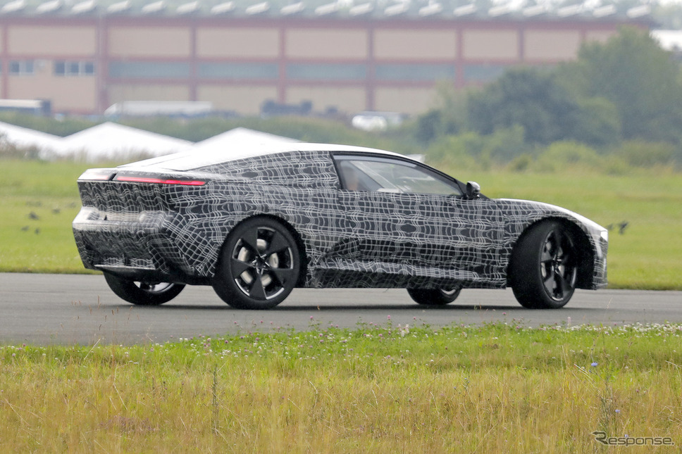 BMW ノイエ・クラッセ・クーペ(仮)プロトタイプ(スクープ写真)《APOLLO NEWS SERVICE》