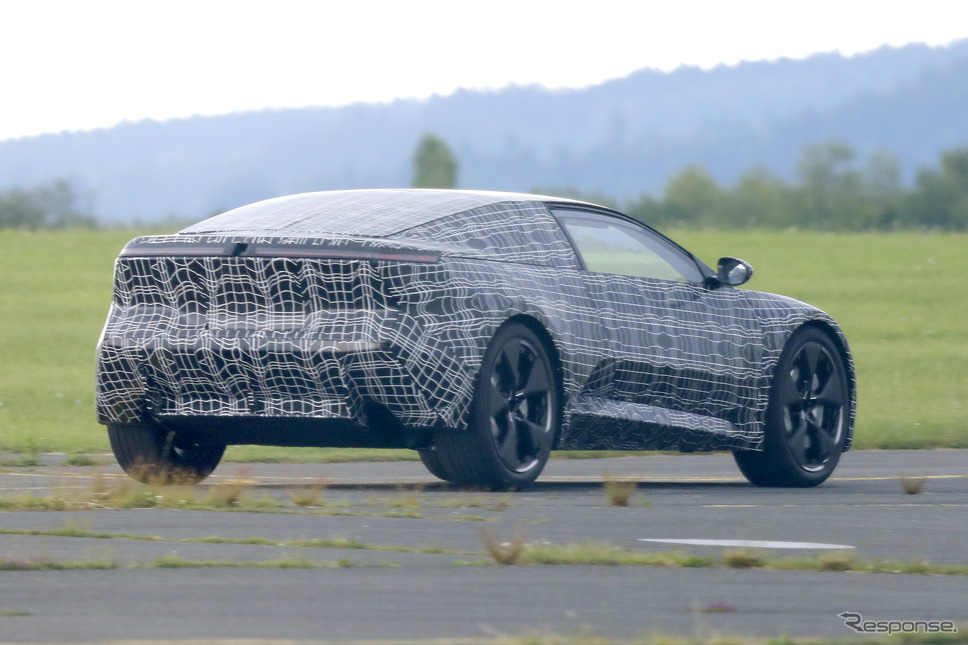 BMW ノイエ・クラッセ・クーペ(仮)プロトタイプ(スクープ写真)《APOLLO NEWS SERVICE》