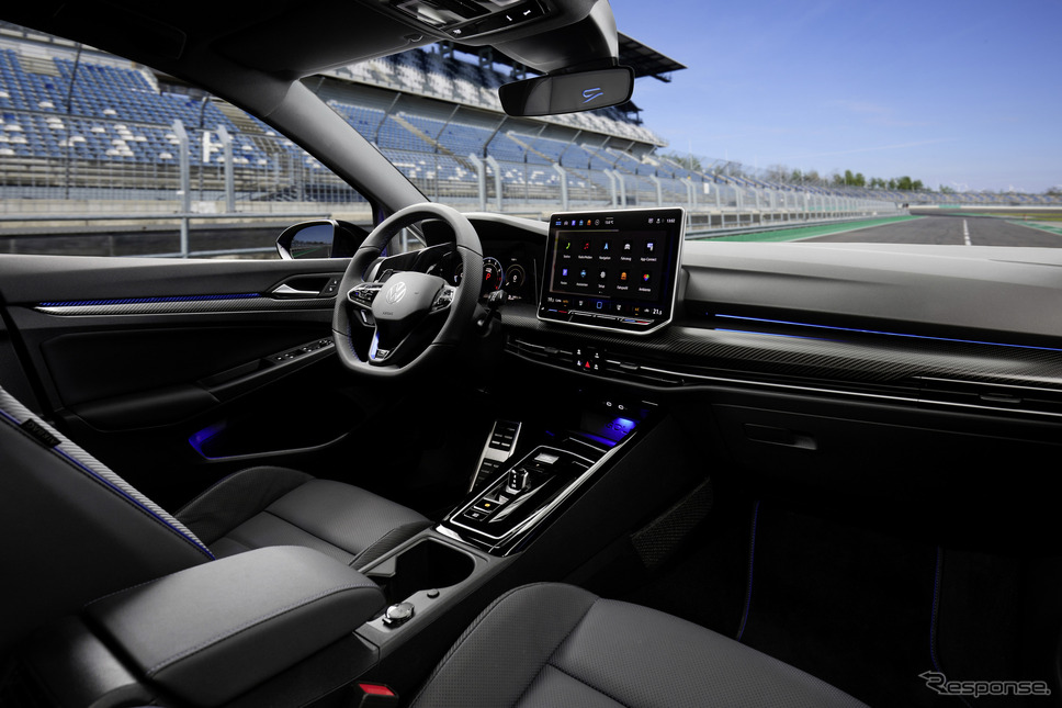 フォルクスワーゲン・ゴルフR ヴァリアント 改良新型《photo by VW》