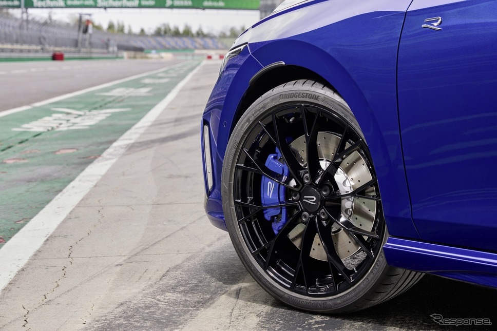 フォルクスワーゲン・ゴルフR ヴァリアント 改良新型《photo by VW》