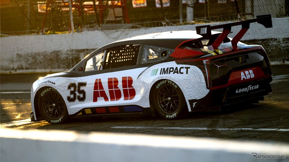 ABB NASCAR EVプロトタイプ《photo by ABB》