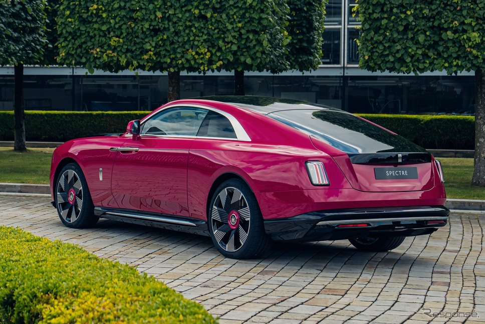 ロールスロイス・スペクターのカスタマイズモデル《photo by Rolls-Royce Motor Cars》