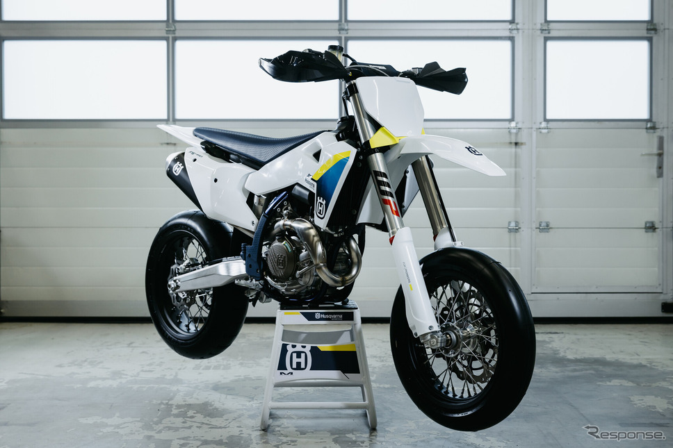 ハスクバーナFS 450 2025《画像提供 ハスクバーナ・モーターサイクルズ》