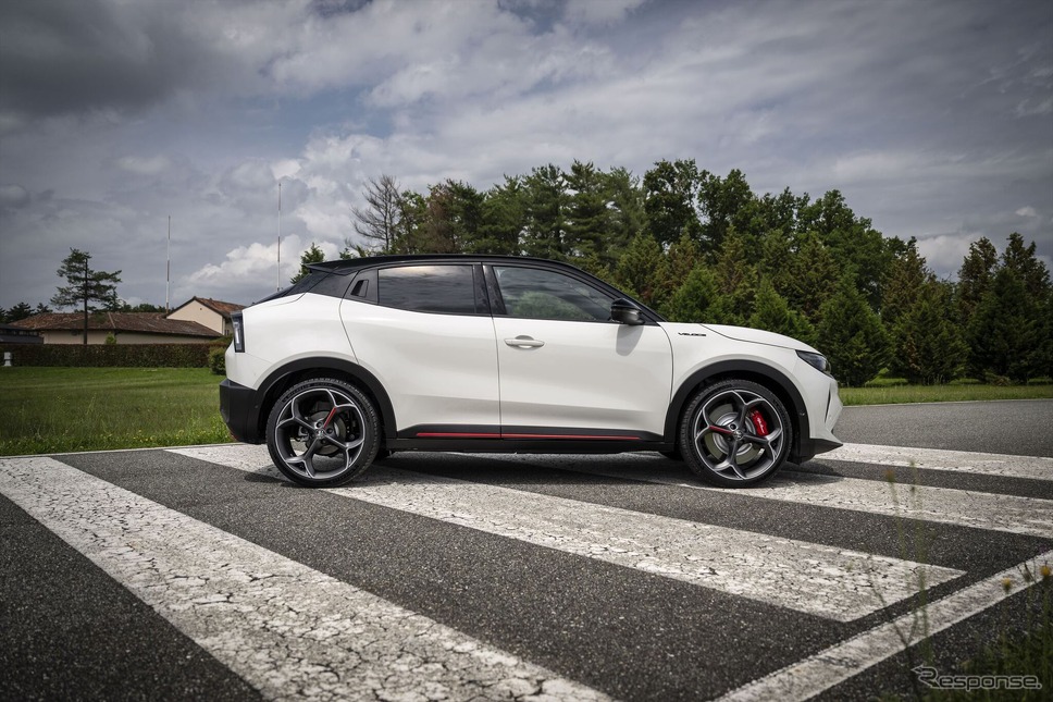 アルファロメオ ジュニア・ヴェローチェ《photo by Alfa Romeo》