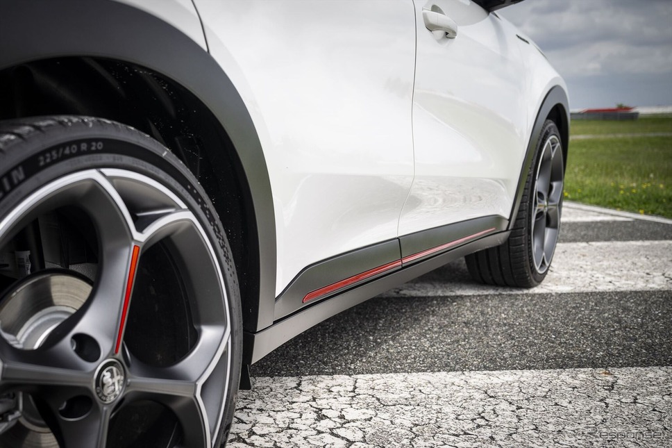 アルファロメオ ジュニア・ヴェローチェ《photo by Alfa Romeo》