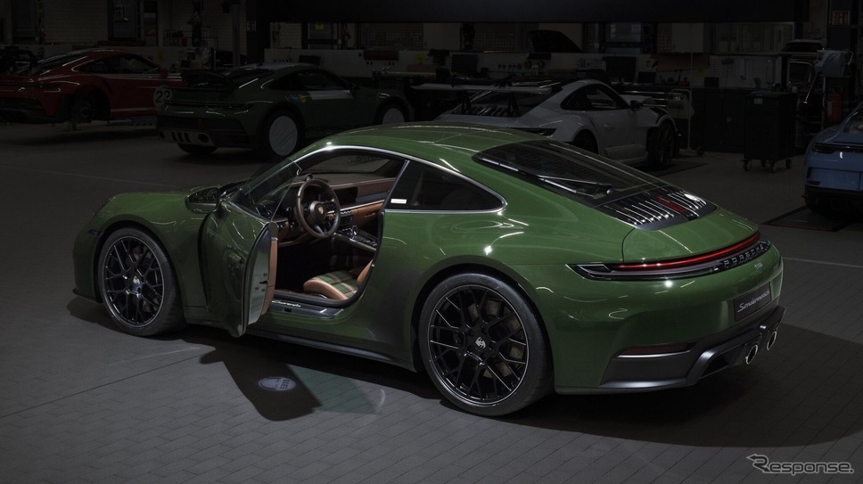 ポルシェ911の限定車「クアレンタエディション」《photo by Porsche》