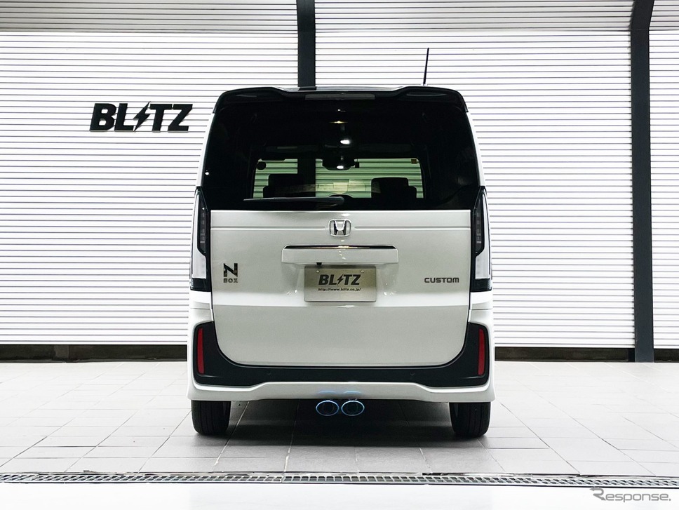 NüR-SPEC VSR［63547V］N-BOXカスタム（JF6）装着例《画像提供 BLITZ》