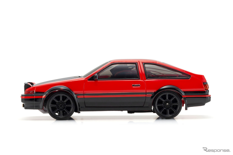 京商から『スプリンタートレノ・AE86』をモチーフにしたトイラジ「ファーストミニッツ」発売《画像提供 京商》