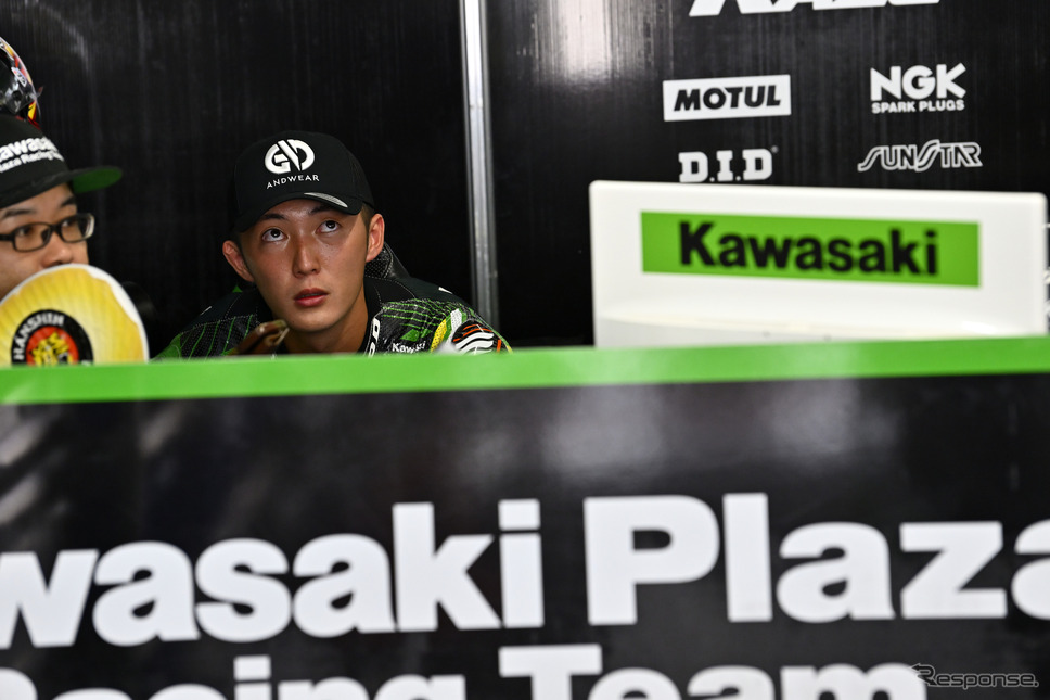#64 Kawasaki Plaza Racing Team《写真撮影 真弓悟史》