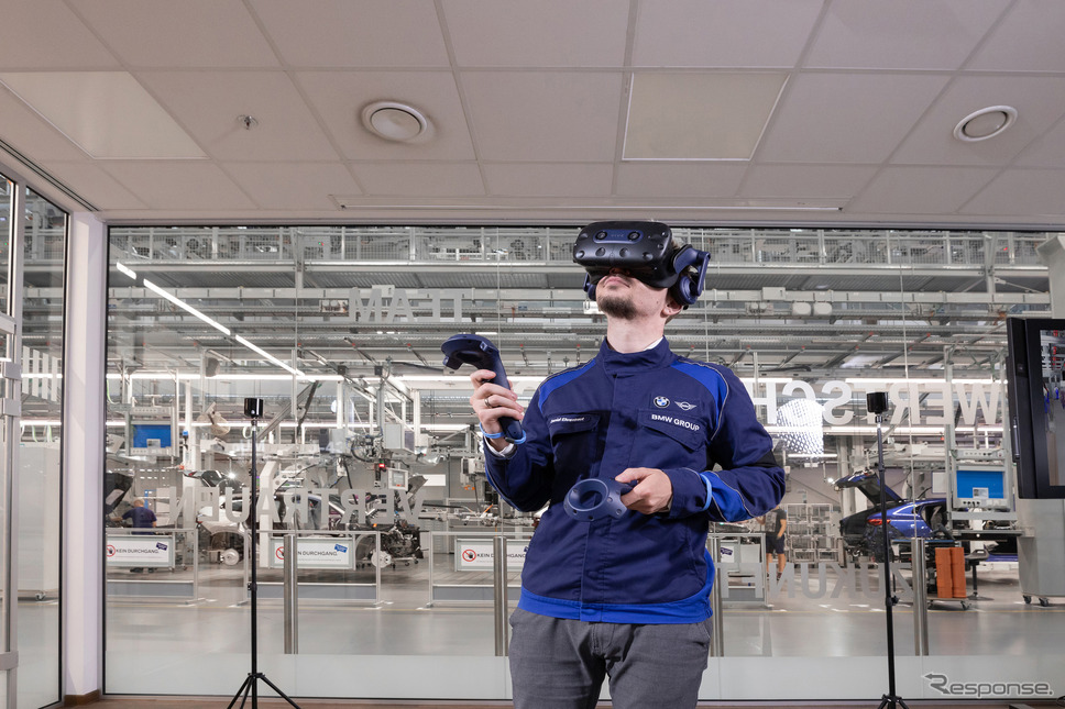 BMWグループが未来の工場を仮想体験できる3Dシミュレーションをドイツ・レーゲンスブルク工場に導入《photo by BMW》