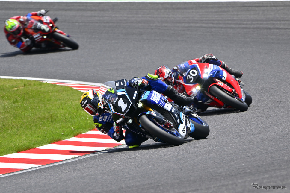 「YAMALUBE YART YAMAHA EWCオフィシャルチーム」(鈴鹿8耐 2024)《写真撮影 真弓悟史》