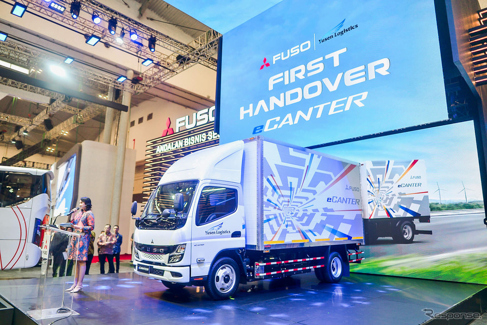 三菱ふそうeキャンター新型を郵船ロジスティクスのインドネシア法人が導入《photo by yusen-logistics》