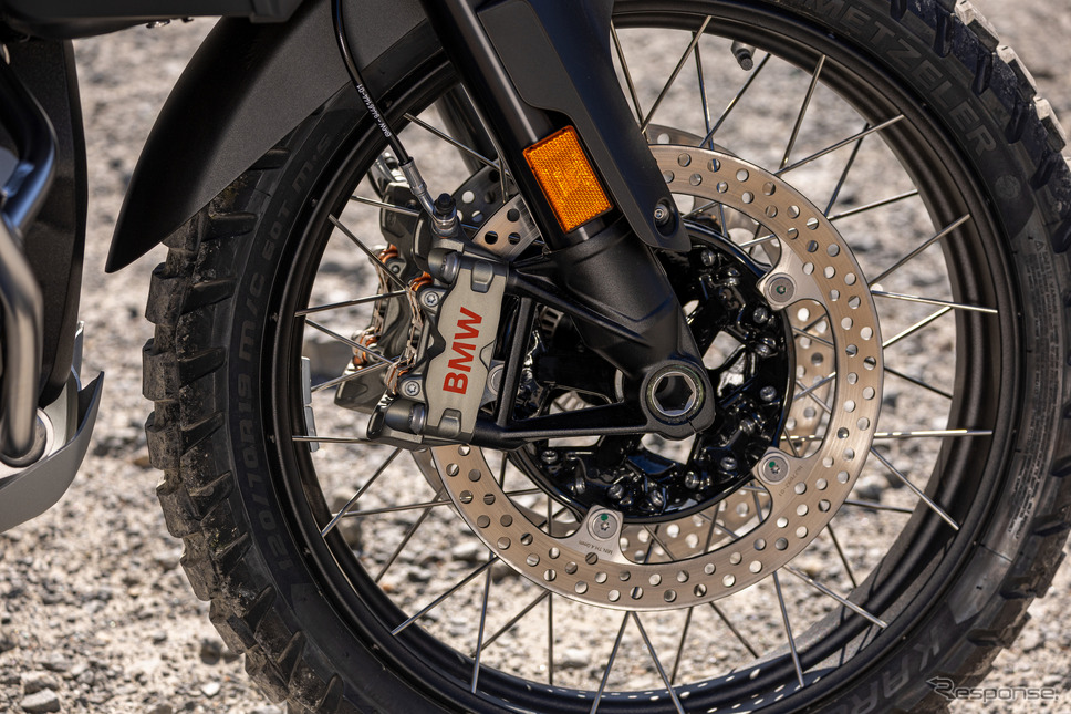 BMW R1300 GS Adventure 新型《photo by BMW》