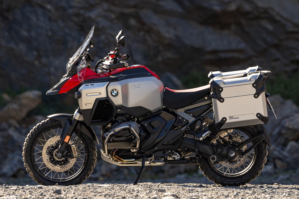 BMW R1300 GS Adventure 新型《photo by BMW》