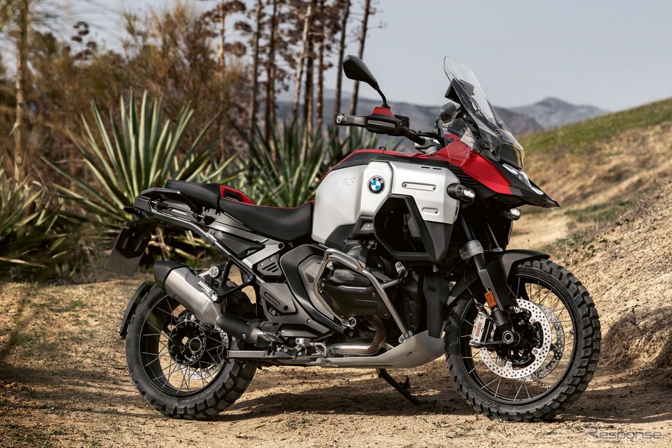 BMW R1300 GS Adventure 新型《photo by BMW》
