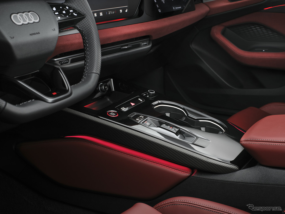 アウディ S5 アバント《photo by: Audi》