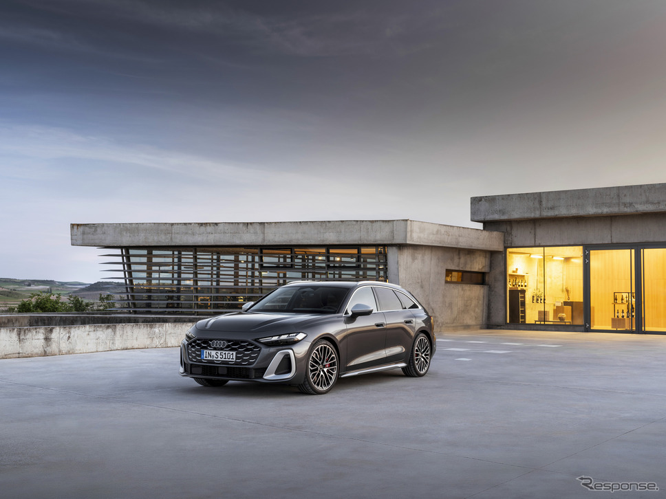 アウディ S5 アバント《photo by: Audi》