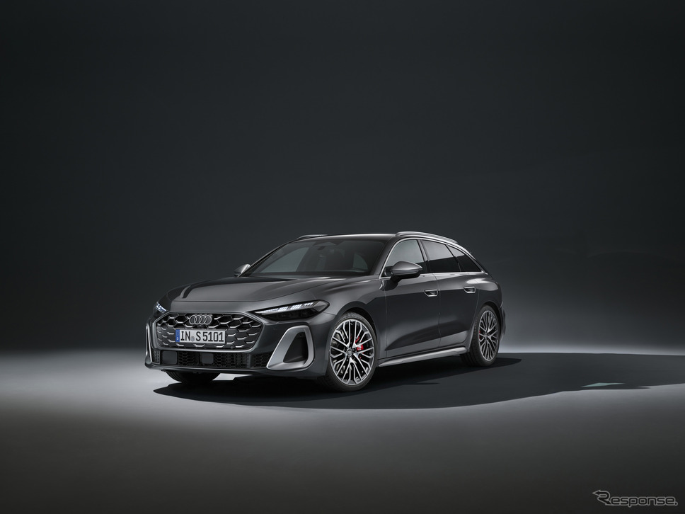 アウディ S5 アバント《photo by: Audi》