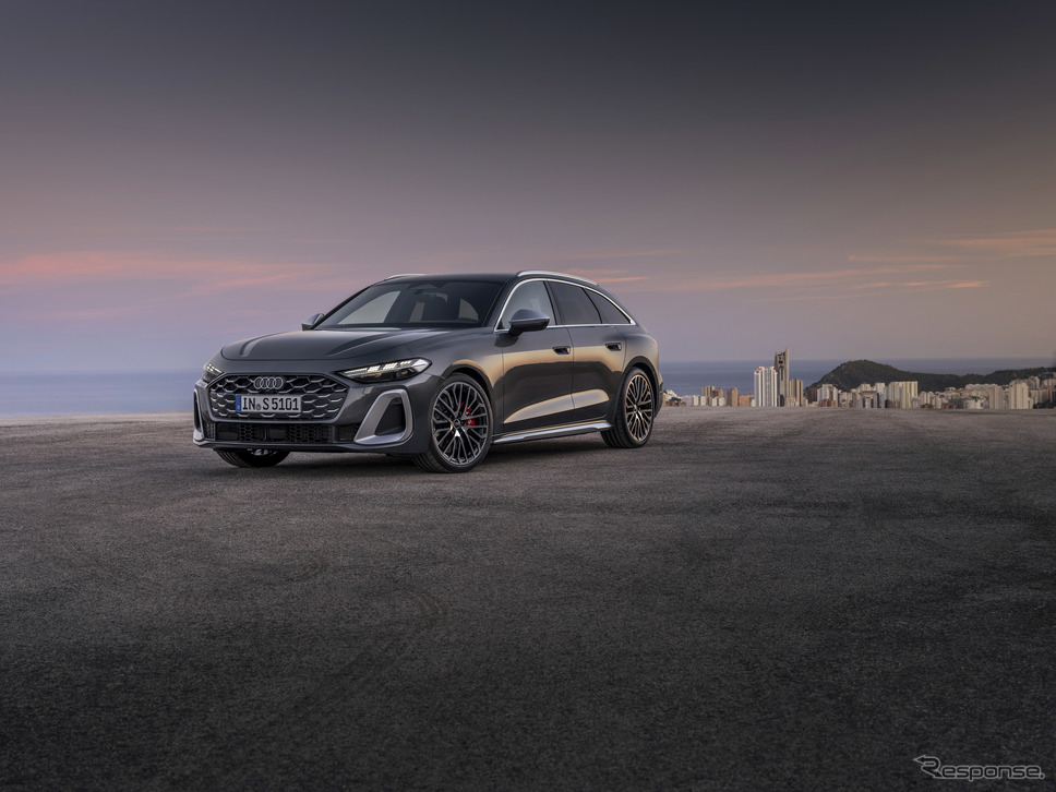 アウディ S5 アバント《photo by: Audi》