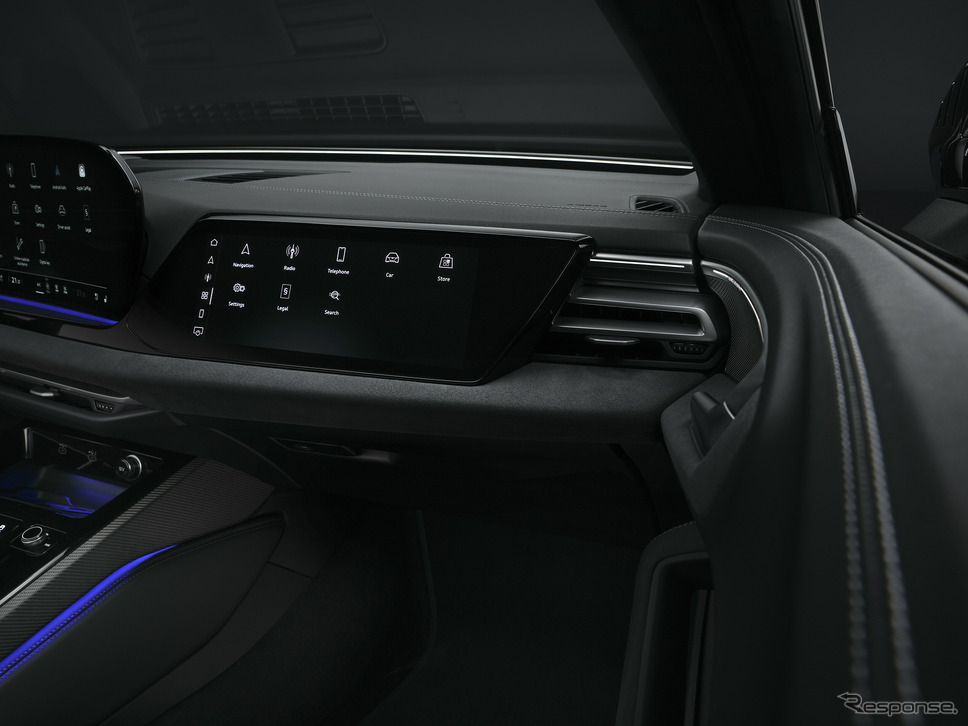 アウディ S5 セダン《photo by: Audi》