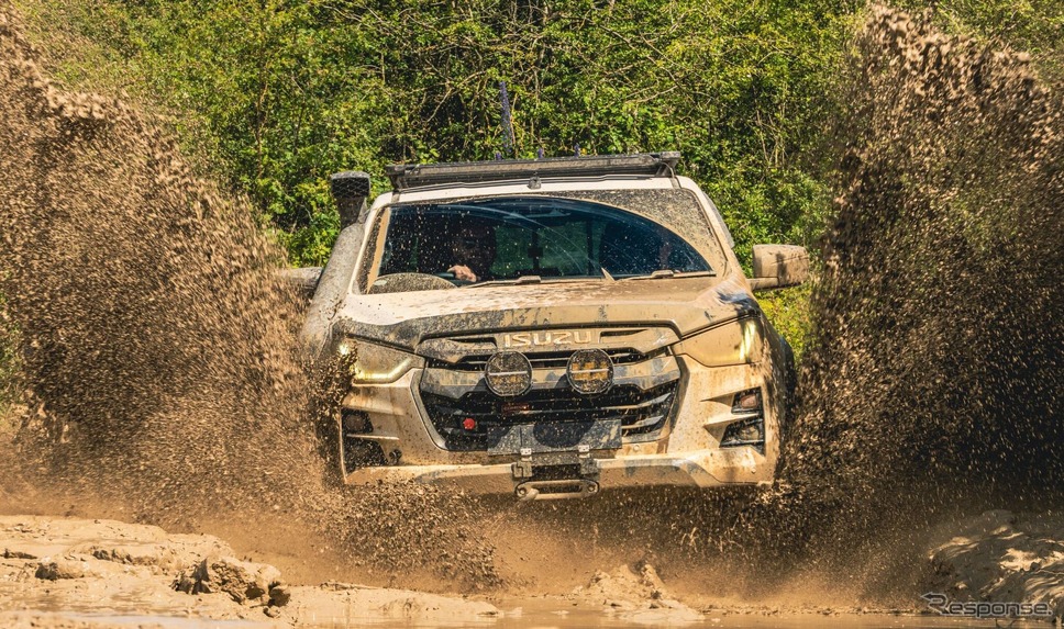 いすゞ D-Max の「Mudmaster」《photo by Isuzu》