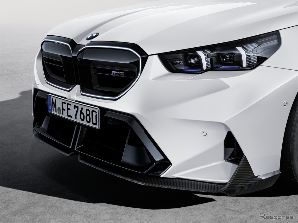 BMW M5 新型の「Mパフォーマンスパーツ」《photo by BMW》