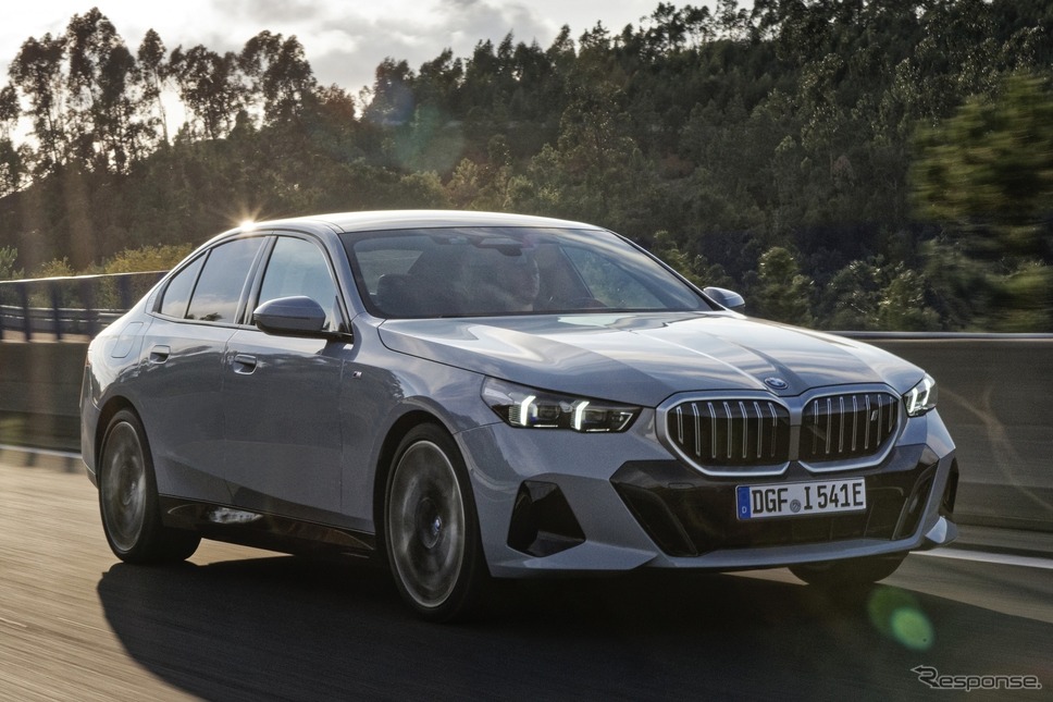 BMW 5シリーズ 現行《photo by BMW》