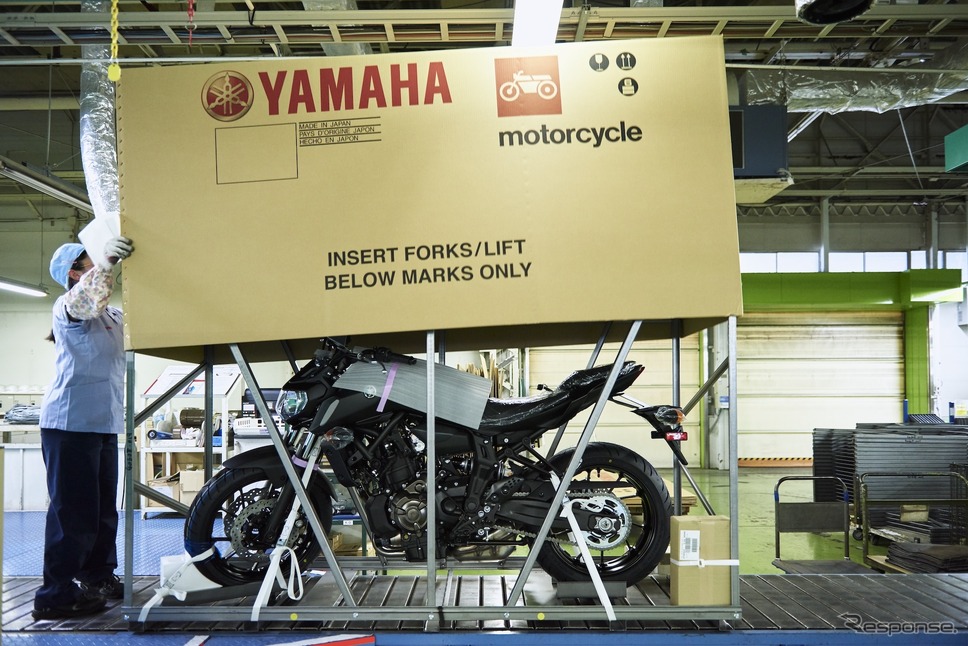 ヤマハ発動機が二輪車出荷用梱包枠の一部に低炭素・循環型鋼材「電炉鋼材」を採用《写真提供 宮崎壮人》