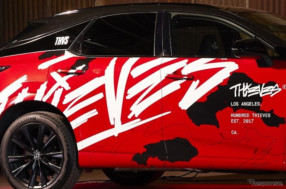 レクサスと「100 Thieves」のコラボによるRXのカスタマイズモデル《photo by Lexus》