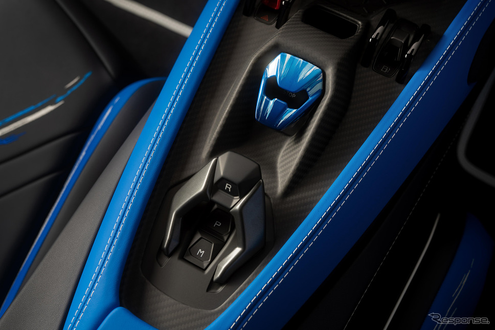 ランボルギーニ・レヴエルトの「オペラ・ウニカ」《photo by lamborghini》