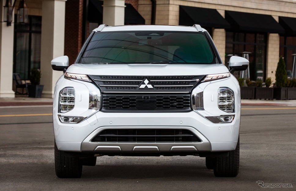 三菱 アウトランダー 現行型(参考)《photo by Mitsubishi Motors》