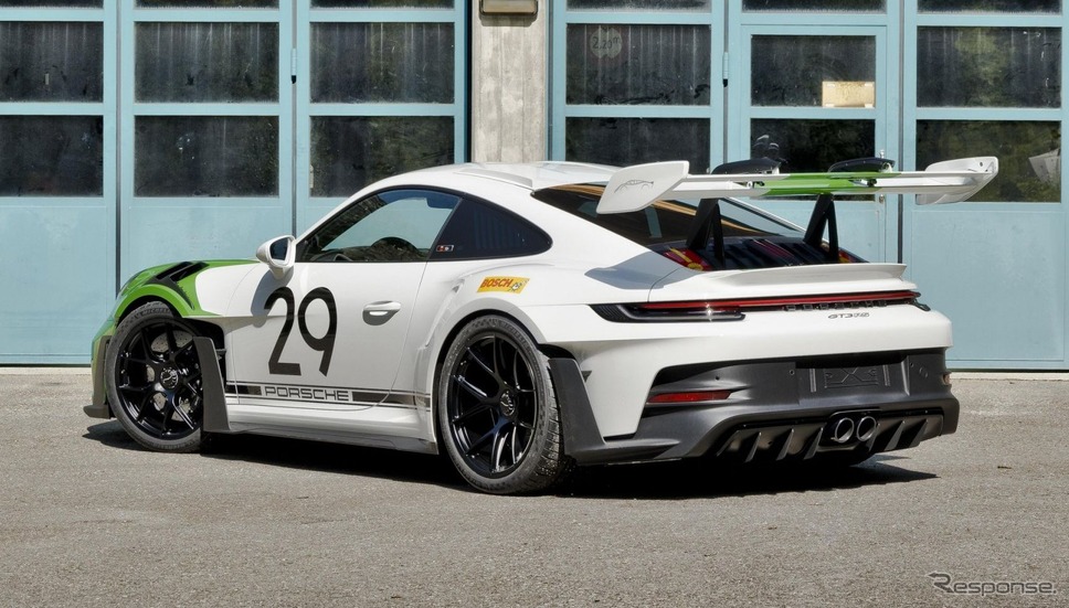ポルシェ 911 GT3 RS Tribute to Jo Siffert《photo by Porsche》