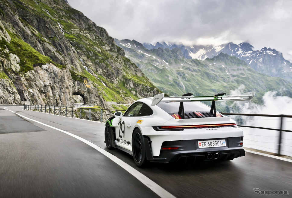 ポルシェ 911 GT3 RS Tribute to Jo Siffert《photo by Porsche》