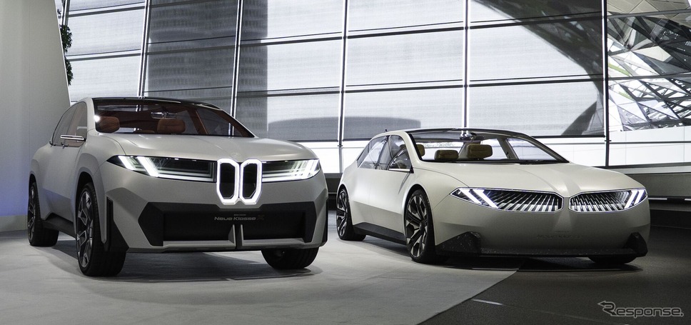 BMW ビジョン・ノイエ・クラッセ Xと ビジョン・ノイエ・クラッセ《photo by BMW》