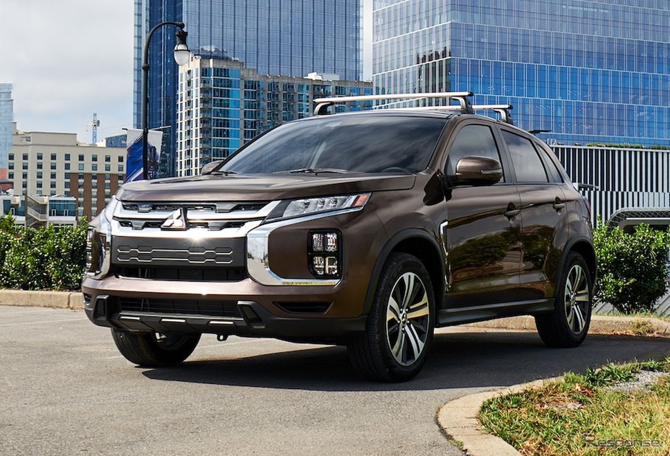 三菱 アウトランダースポーツ の2025年モデル《photo by Mitsubishi Motors》