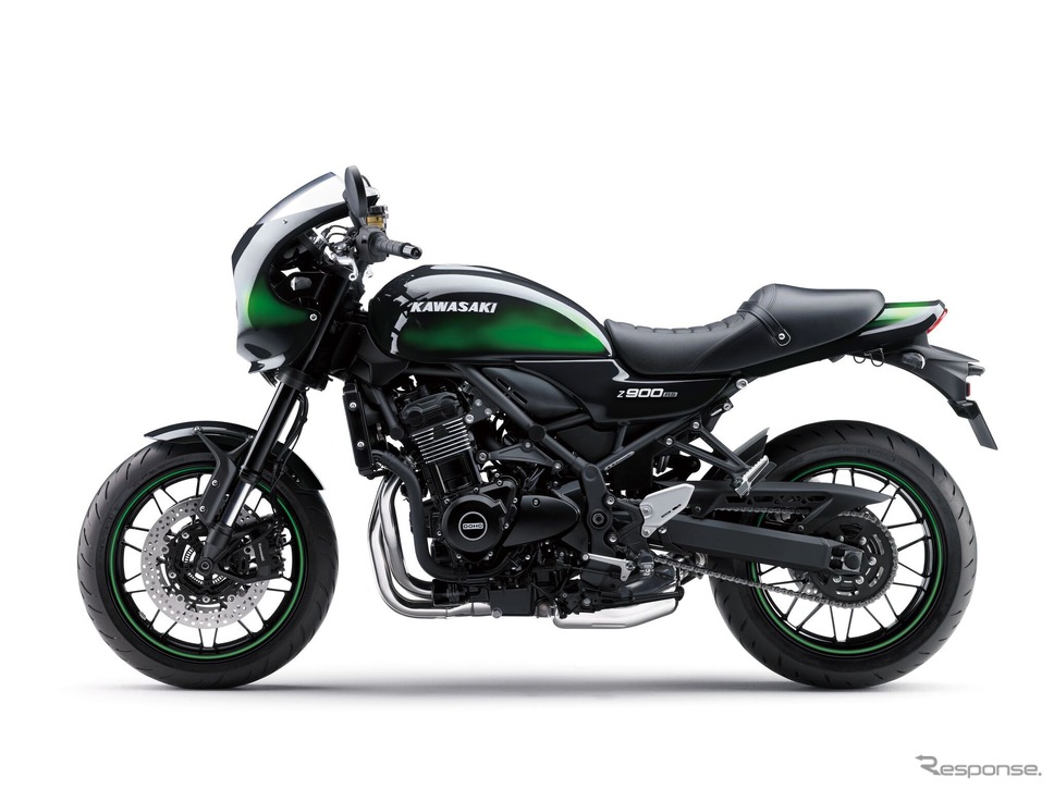 カワサキ Z900RS CAFE エボニー×キャンディライムグリーン《画像提供 カワサキモータースジャパン》