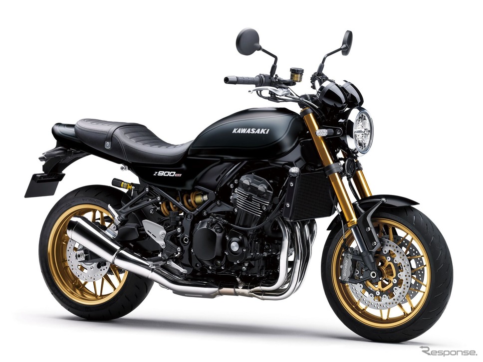 カワサキ Z900RS SE メタリックフラットスパークブラック×メタリックマットカーボングレー《画像提供 カワサキモータースジャパン》