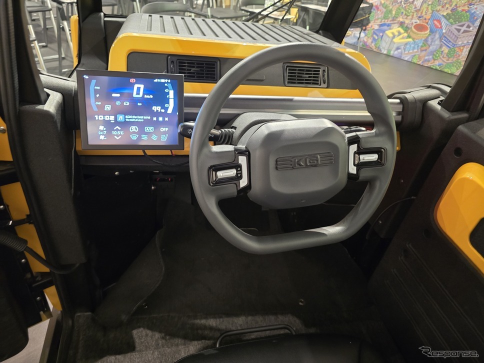 mibotの量産前試作車。2023年1月の東京オートサロンに展示されたモノより完成度がかなり上がっている。《写真撮影 根岸智幸》