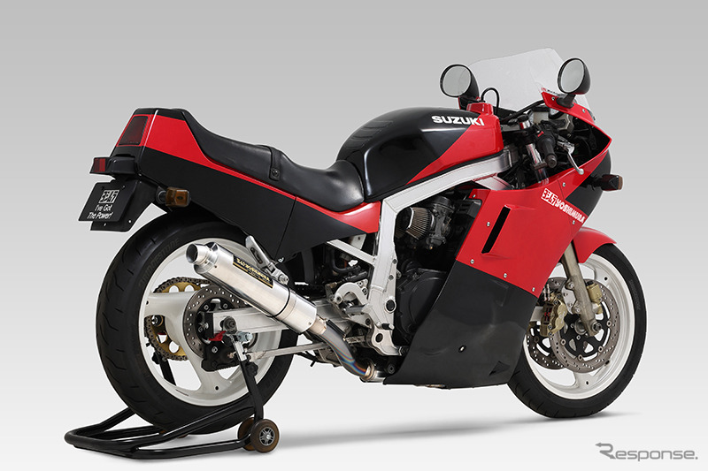 ヨシムラから『GSX-R1100(GU74A)』用マフラー「手曲デュープレックス・チタンサイクロン・ボンネビル」発売《画像提供 ヨシムラジャパン》