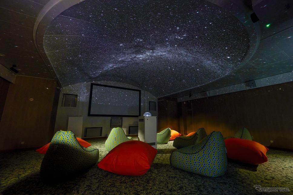 船上の星空体験《画像提供 SHKライン》