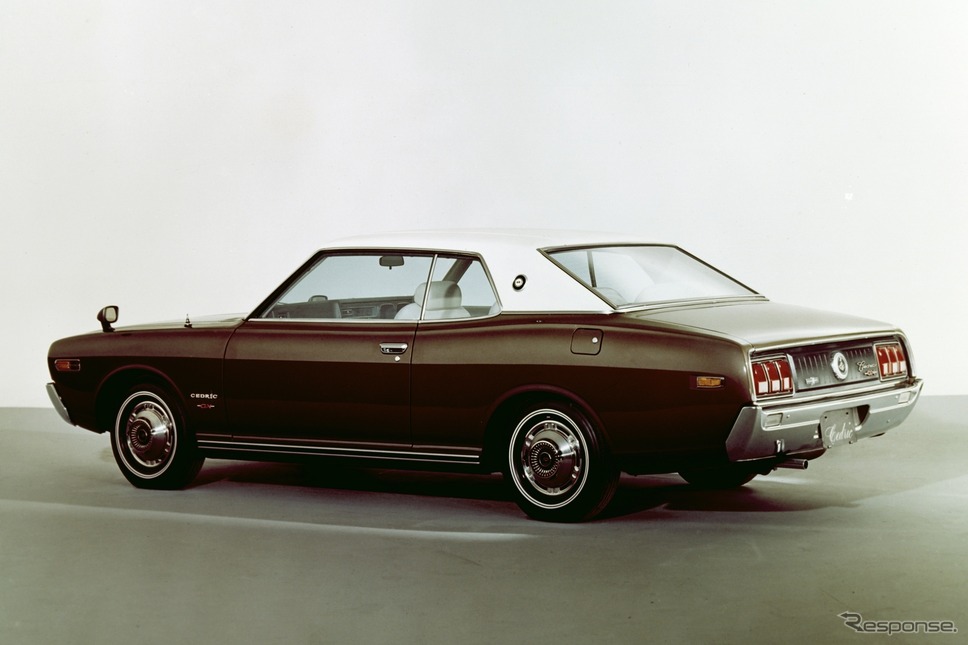 セドリック(1971年)《写真提供 日産自動車》