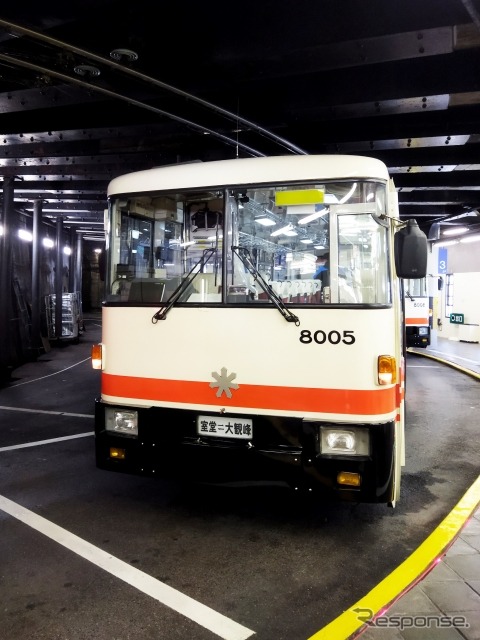 立山トンネルトロリーバス《写真提供 写真AC》
