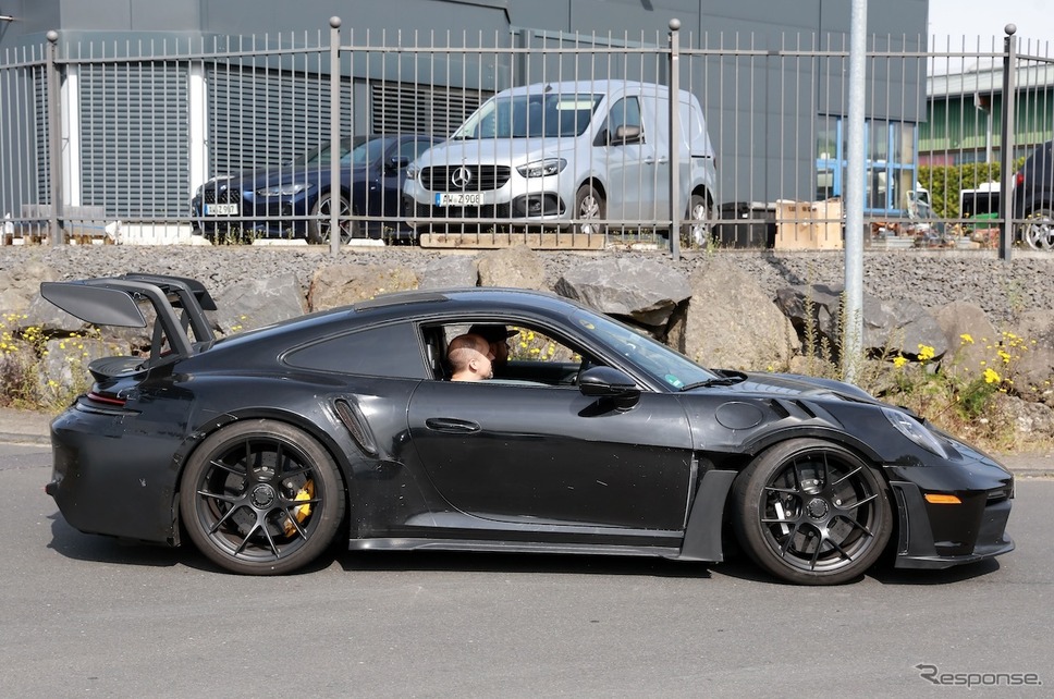 ポルシェ 911GT3 RS 改良新型のプロトタイプ《APOLLO NEWS SERVICE》
