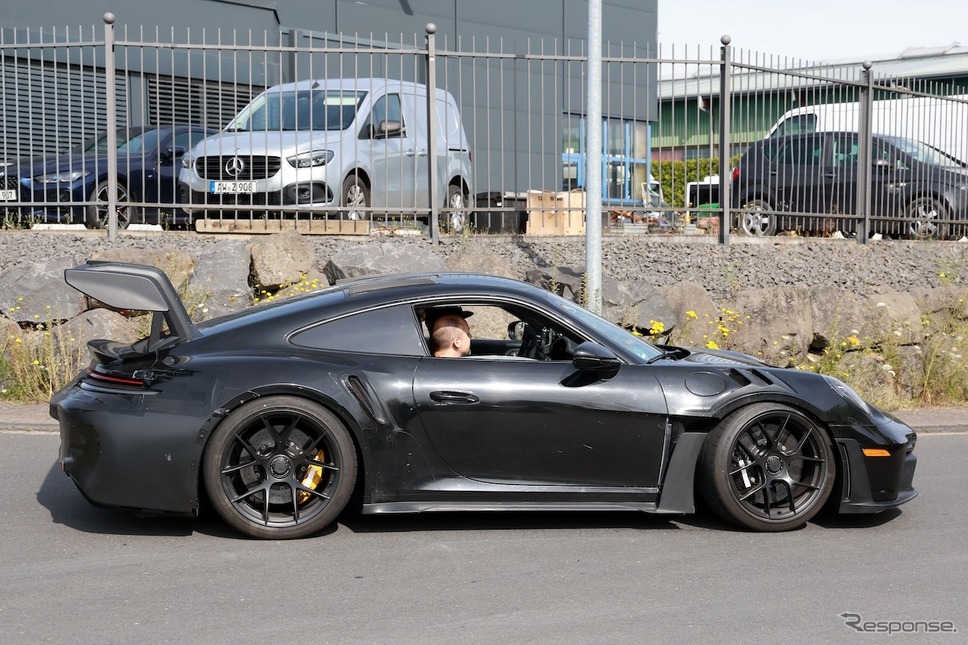 ポルシェ 911GT3 RS 改良新型のプロトタイプ《APOLLO NEWS SERVICE》