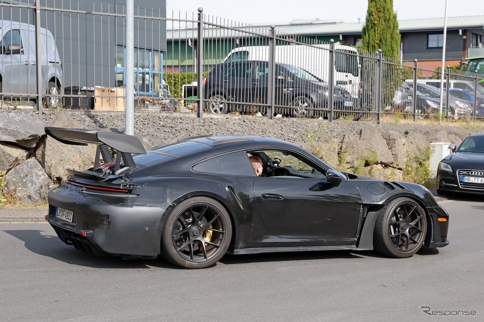 ポルシェ 911GT3 RS 改良新型のプロトタイプ《APOLLO NEWS SERVICE》