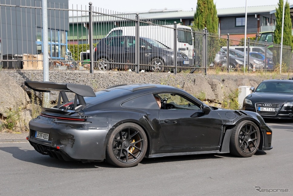 ポルシェ 911GT3 RS 改良新型のプロトタイプ《APOLLO NEWS SERVICE》