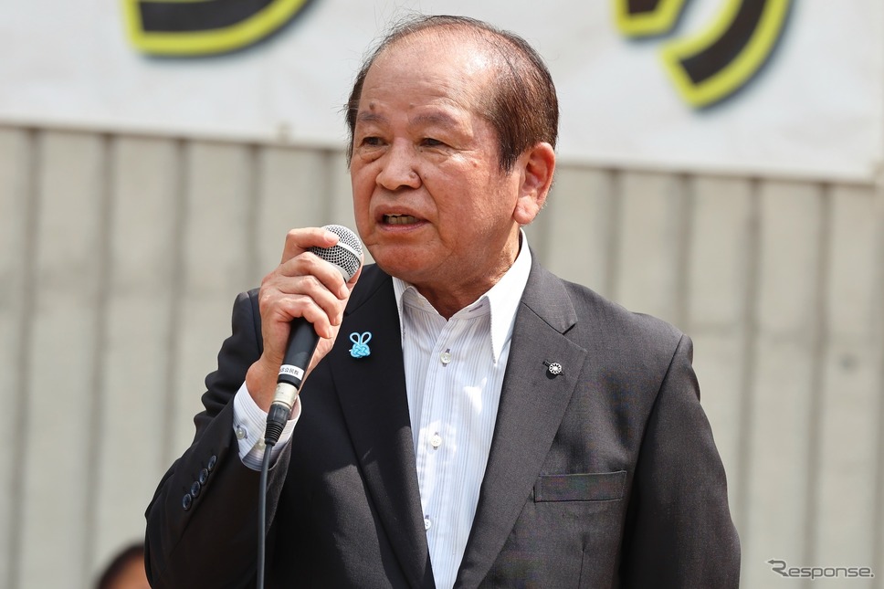 八頭町長《写真提供 スズキ》